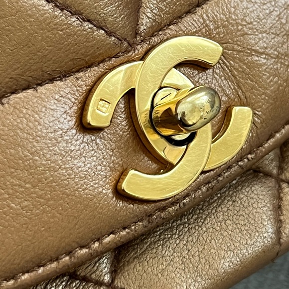 ♻️Auth Chanel Bronze Classic Diana Flap Small RARE Vintage PreLoved - Picture 9 of 15